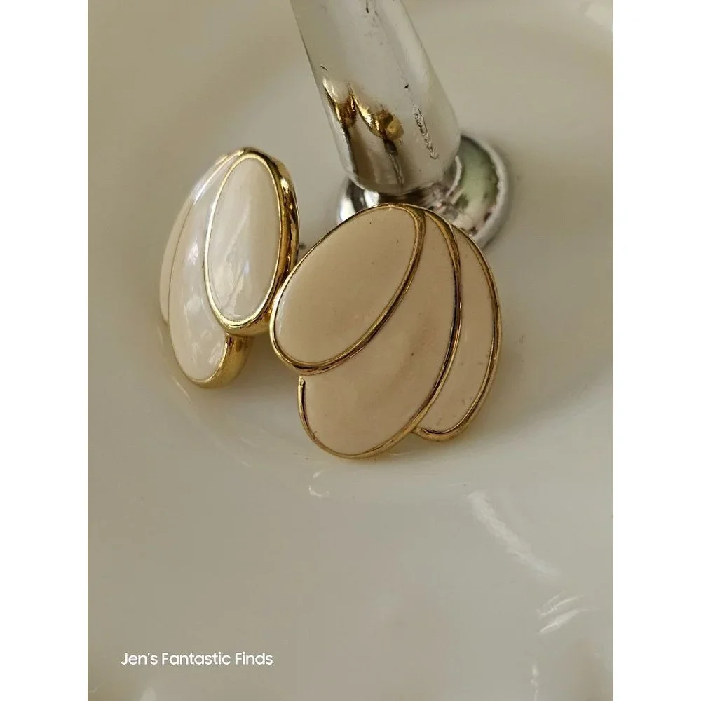 Napier White Enamel Gold Toned Post‎ Left Right Earrings Vintage Rare